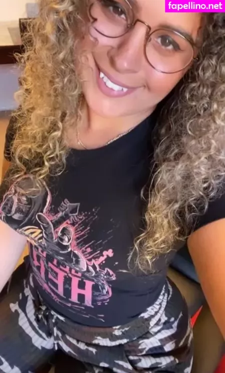 Justyeliz OnlyFans Thumbnail #z5qfQI3gYa