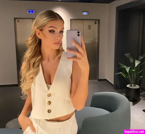 Justyna Zednikova OnlyFans Thumbnail #1Lo1Kxzwel