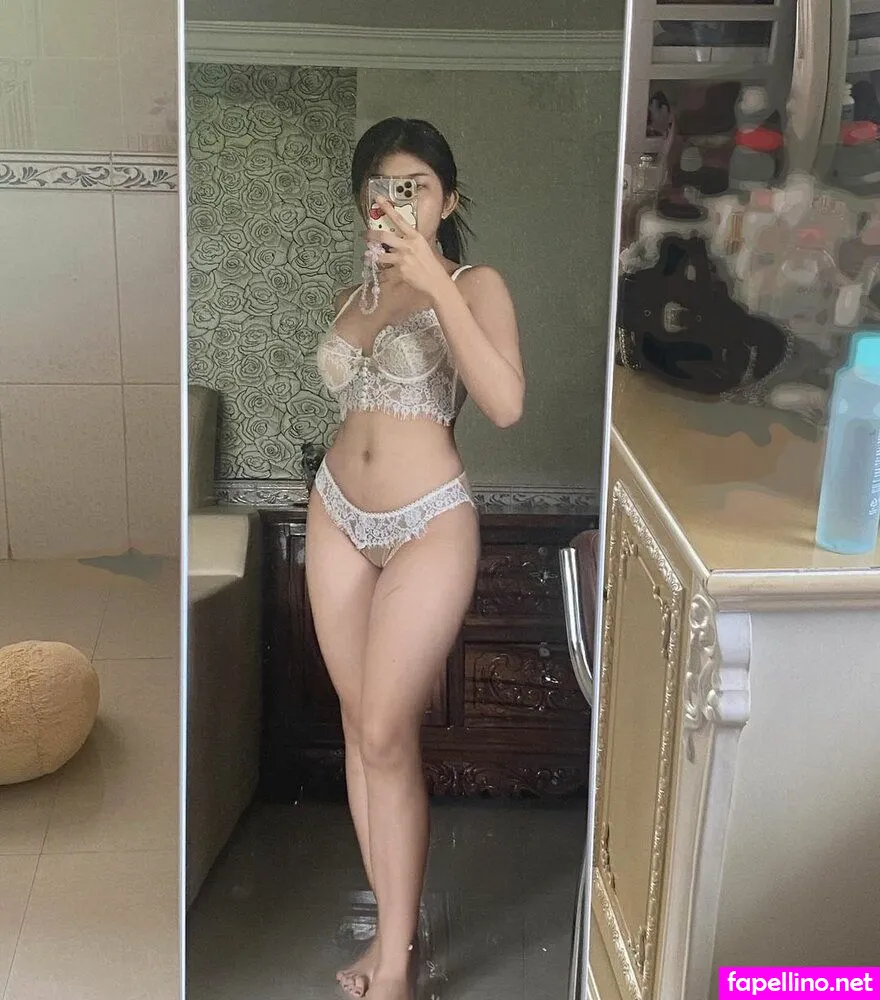 julynuwu3ie, strawberry_3ie Nude Leaked OnlyFans Photo #BDSvyYRuly