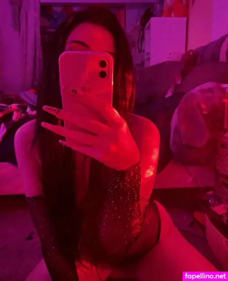 Juvenilejulia OnlyFans Thumbnail #2eI3PilXtg