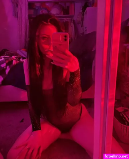 Juvenilejulia OnlyFans Thumbnail #eElub8Y9Rc