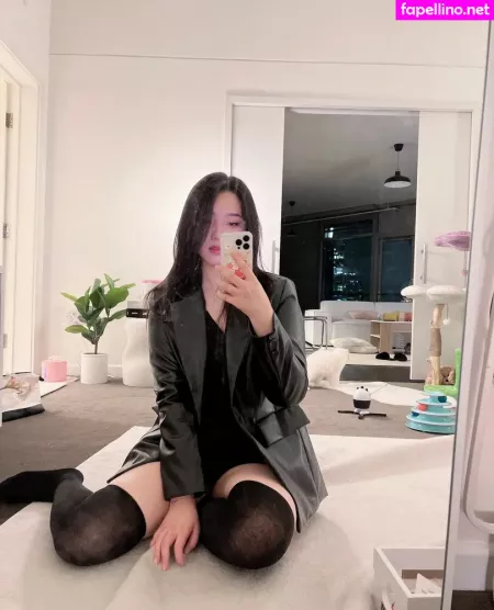 Juwia OnlyFans Thumbnail #FcGiR8NOG5