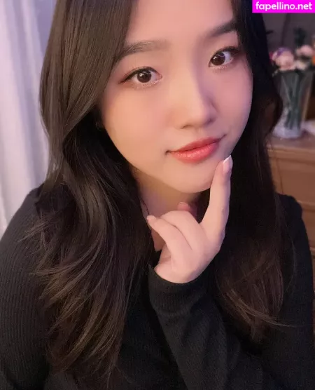 Juwia OnlyFans Thumbnail #Kou8E5tUg9