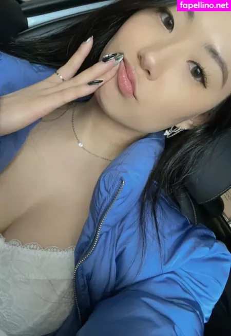 Juziis OnlyFans Thumbnail #oxzVmiUwtx