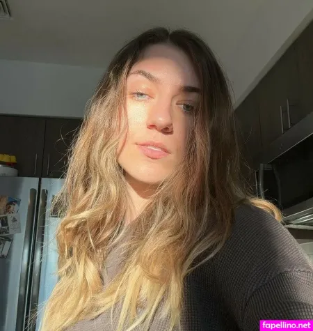 Jvlia G Main Profile Photo