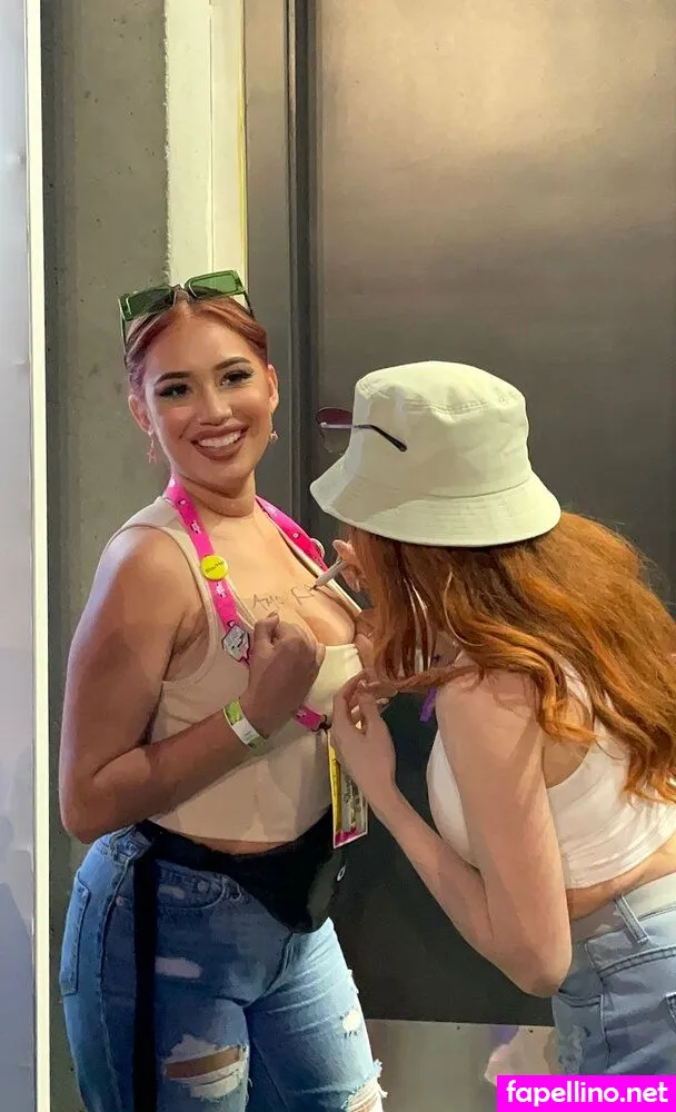 jxcberry, yellatmemommy Nude Leaked OnlyFans Photo #dq48B04GFW