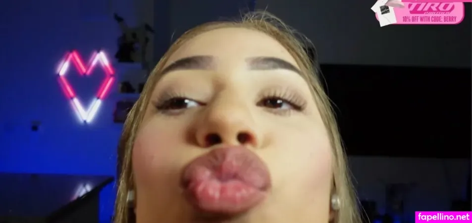 Jxcberry OnlyFans Thumbnail #jZ8s7y0NGG