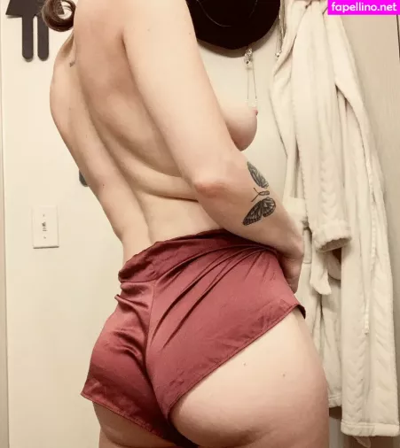 K Lynlyn OnlyFans Thumbnail #IlBC3BlDmZ