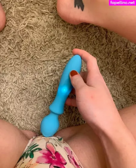 K Lynlyn OnlyFans Thumbnail #otyyzjonO2