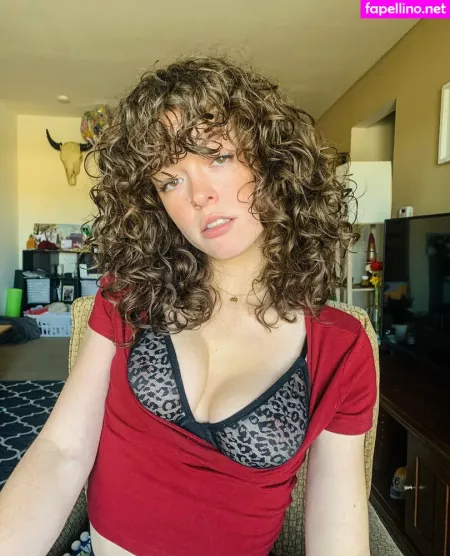 K Lynlyn OnlyFans Thumbnail #zMLfJqK9yj