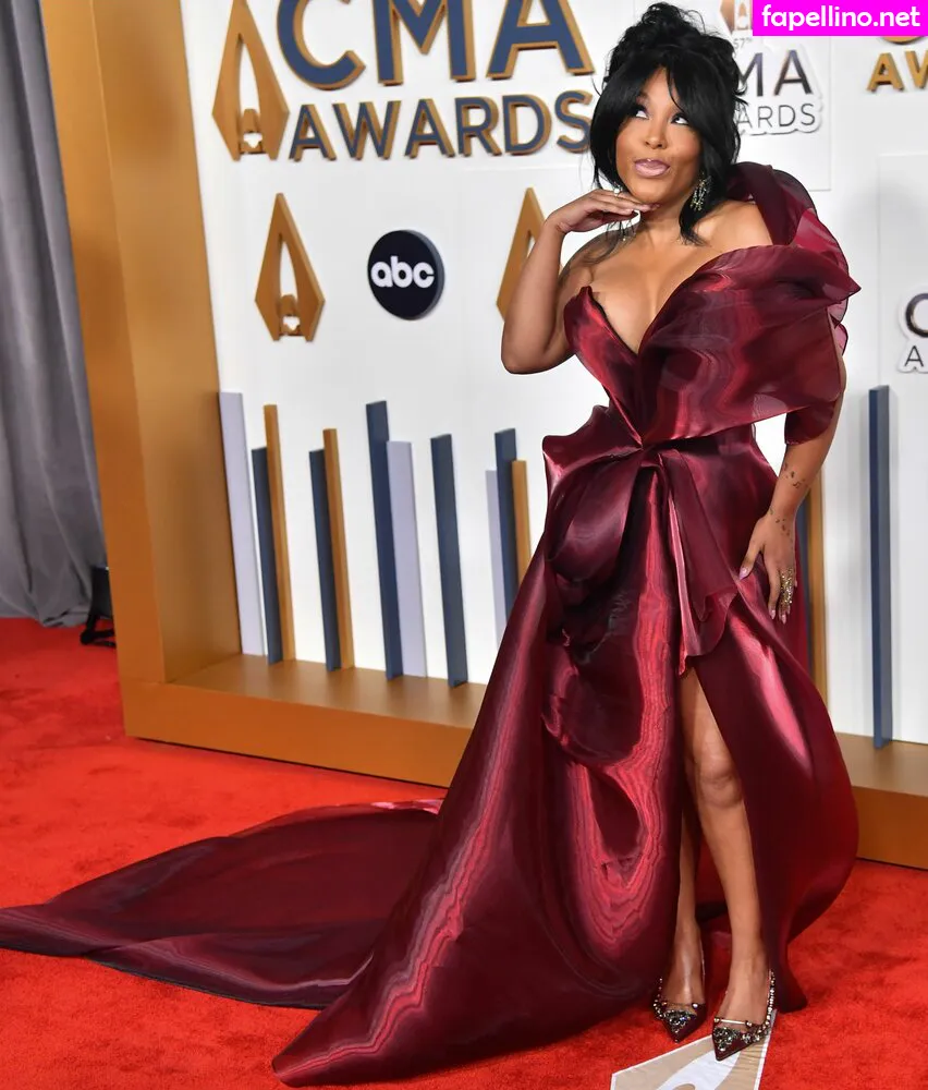 kmichelle, kmichellefun, kmichellemusic Nude Leaked OnlyFans Photo #Cb7aTU7cgy