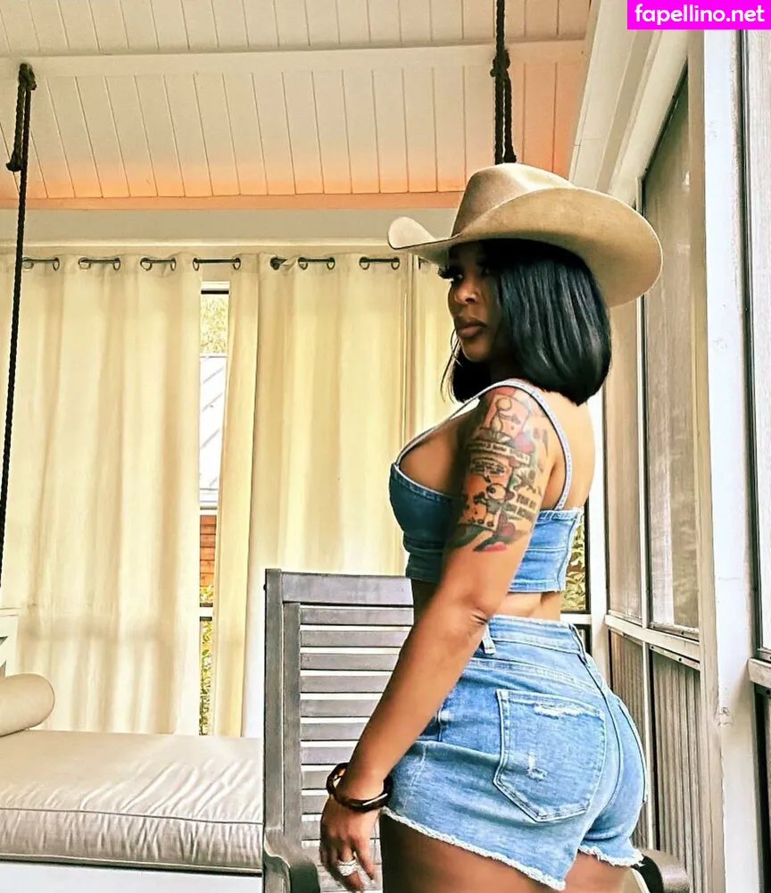 kmichelle, kmichellefun, kmichellemusic Nude Leaked OnlyFans Photo #MYOJi5ehaj