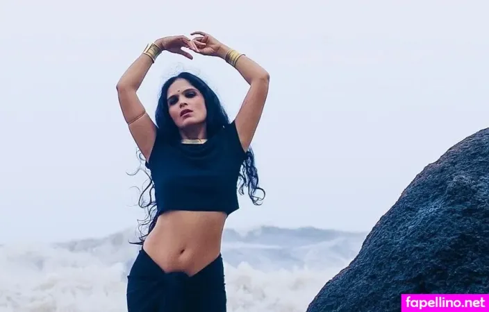 K Raginee Yogesh OnlyFans Thumbnail #Rd81pJya7U