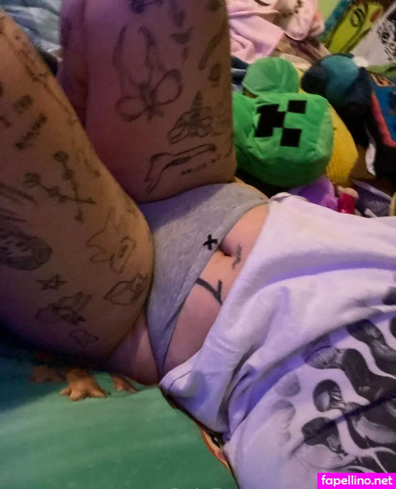 k0rnst4rr, liz_05_dixson Nude Leaked OnlyFans Photo #aTTN159HNR