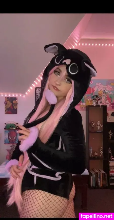 K1ttyvee OnlyFans Thumbnail #FqbRX1dTOU