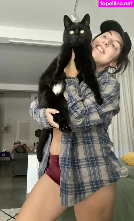 K4iley OnlyFans Thumbnail #yuURNGQGSb