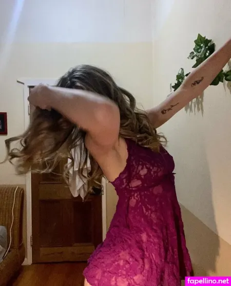 K80girl OnlyFans Thumbnail #j8WDwTqOu0