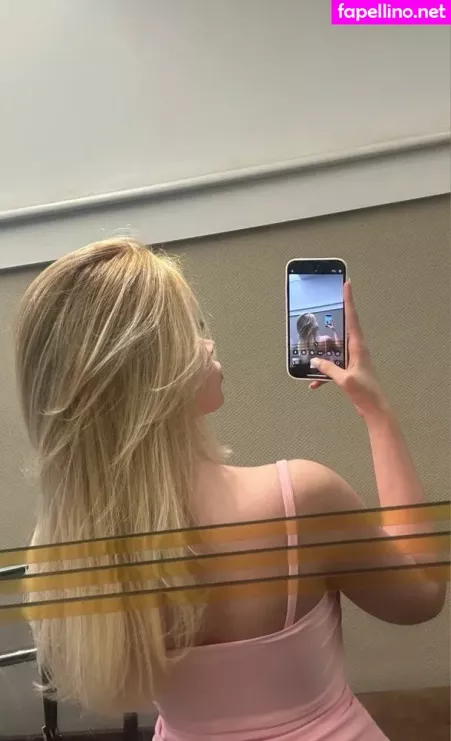 Kaarolzx OnlyFans Thumbnail #q8g3i8FmrI