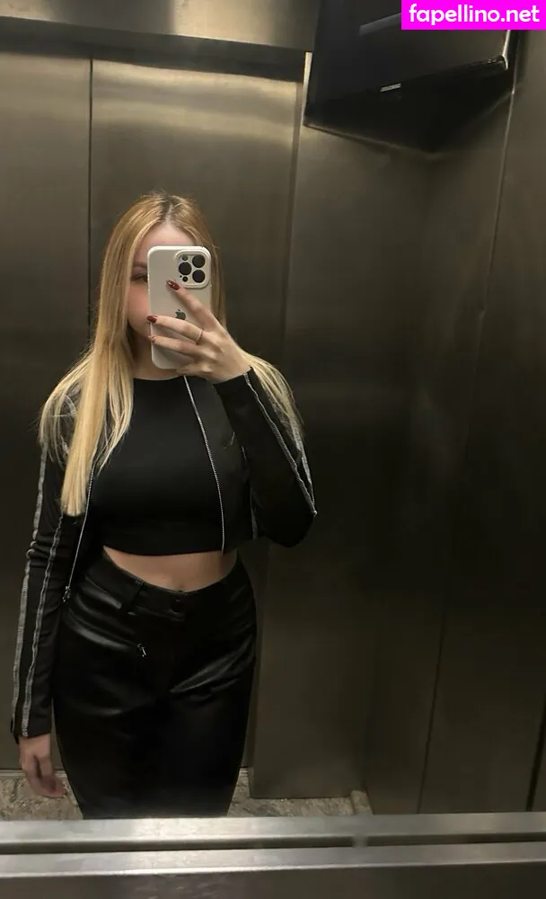 kaarolzx Nude Leaked OnlyFans Photo #uGya8S2cMe