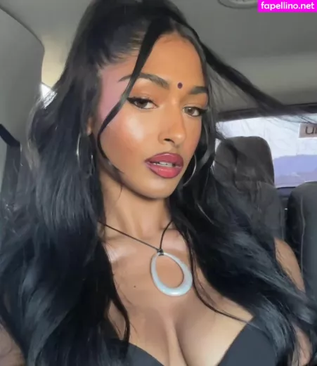 Kaaviya Sambasivam OnlyFans Thumbnail #86x9afh1QU