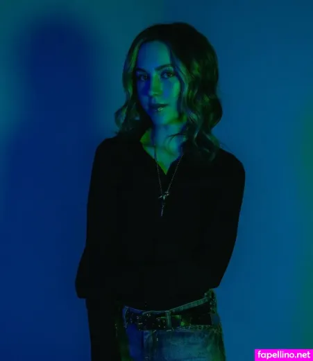 Kacey Fifield OnlyFans Thumbnail #9WaYUPUnXK