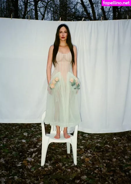 Kacey Musgraves OnlyFans Thumbnail #0EWw1loraW