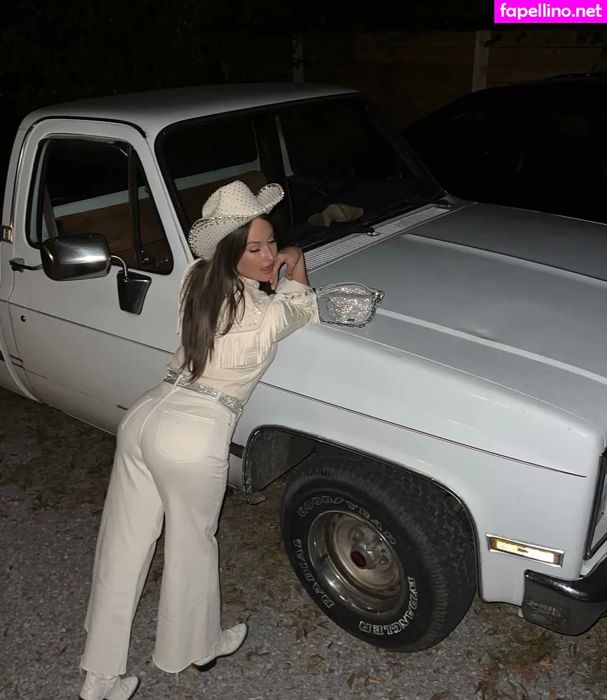 Kacey Musgraves, spaceykacey Nude Leaked OnlyFans Photo #RzbL8CJDRq