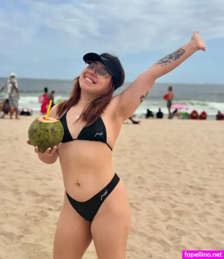 Kaciane Caroline OnlyFans Thumbnail #4vQXfAY9Nu