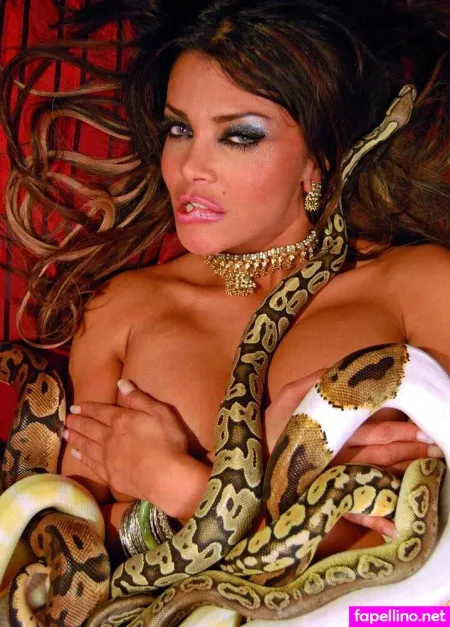 Kader Loth OnlyFans Thumbnail #l1AL1MrZ2g