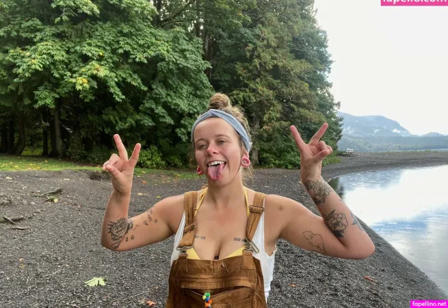 Kaela Wilton OnlyFans Thumbnail #mnBpfnRt2k