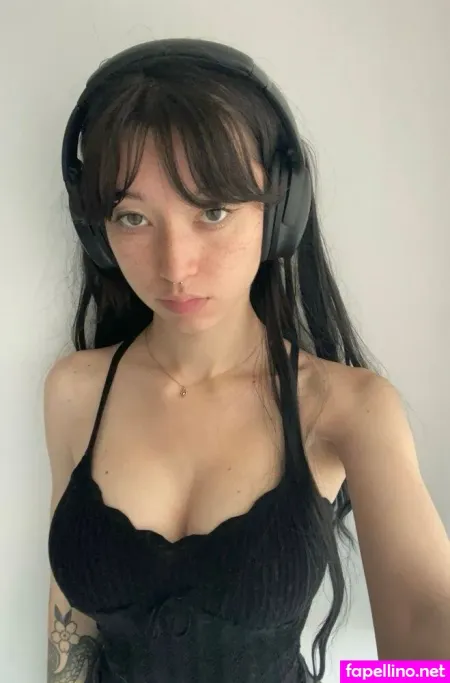 Kaerisake OnlyFans Thumbnail #sBD8DpmnXT