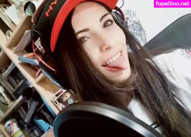 Kafkanya OnlyFans Thumbnail #0ZZBP0VJbr