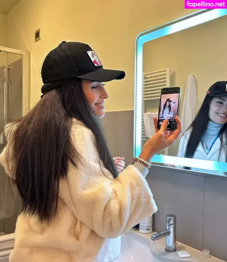 Kafkanya OnlyFans Thumbnail #1r4am76OzX