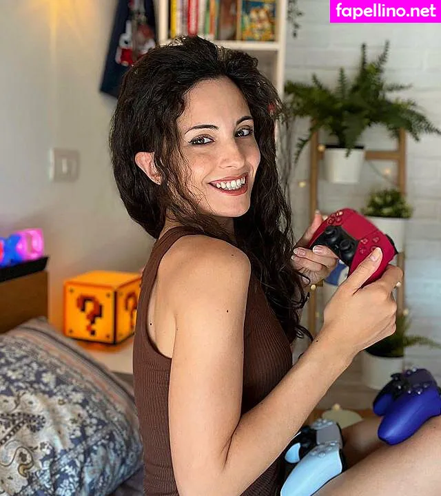 danilacattani, kafkanya Nude Leaked OnlyFans Photo #1tnrM00esO