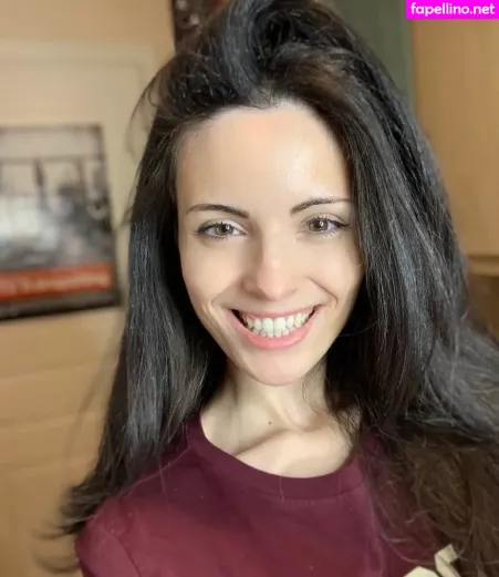 Kafkanya OnlyFans Thumbnail #63YHGGdxsi