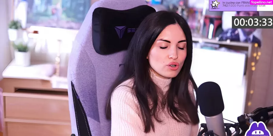 Kafkanya OnlyFans Thumbnail #bVKBlWmqix