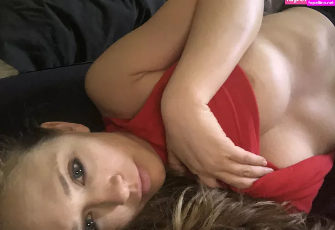 Kagneylinn OnlyFans Thumbnail #IRFlb8rqkk