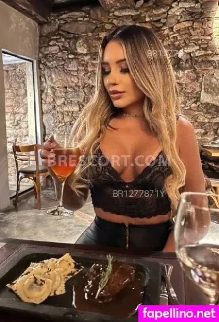 Kah Oliveira OnlyFans Thumbnail #cQaF6mohj4