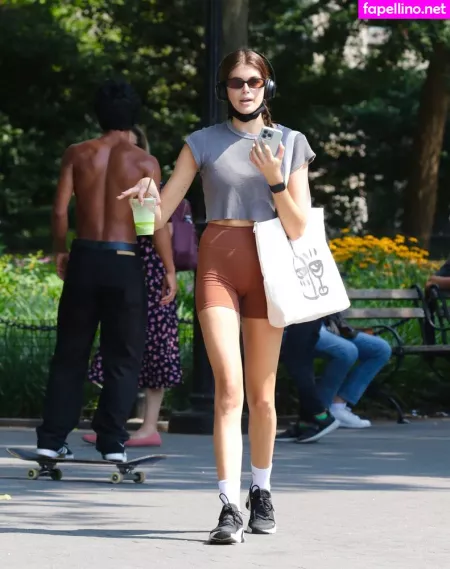 Kaia Gerber OnlyFans Thumbnail #kbLvTmDTxI