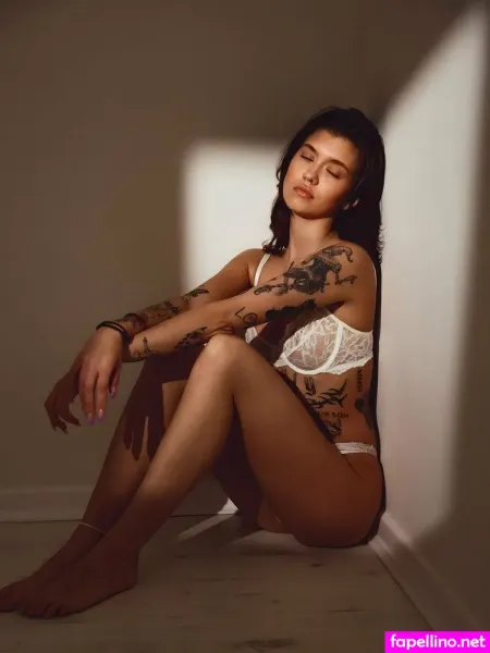 Kaiaroseharper OnlyFans Thumbnail #hQ5Zlcj7Uq