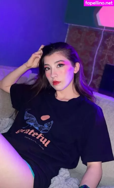 Kaisa OnlyFans Thumbnail #NpSzoIfSQy