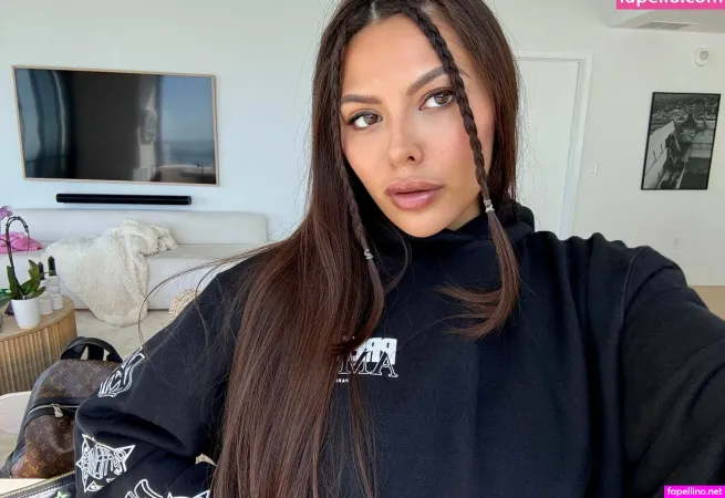 Kaitlen 2 OnlyFans Thumbnail #hfoTiZUpym