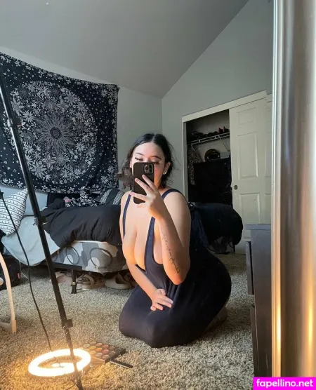 Kaity Carlon OnlyFans Thumbnail #AoSWJ8yFno