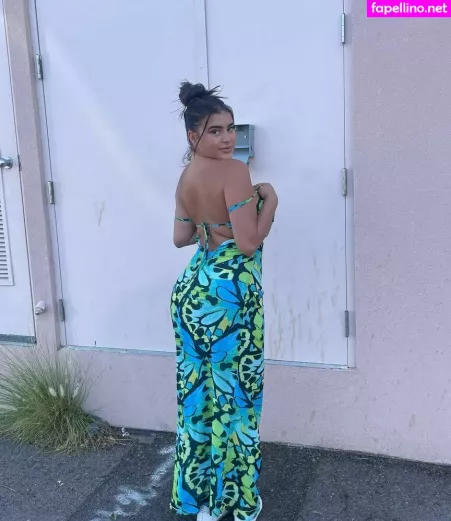 Kalani Hilliker OnlyFans Thumbnail #J4poQD9t3a