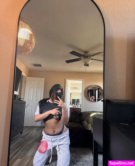 Kalanireels OnlyFans Thumbnail #8twvdb2nmo