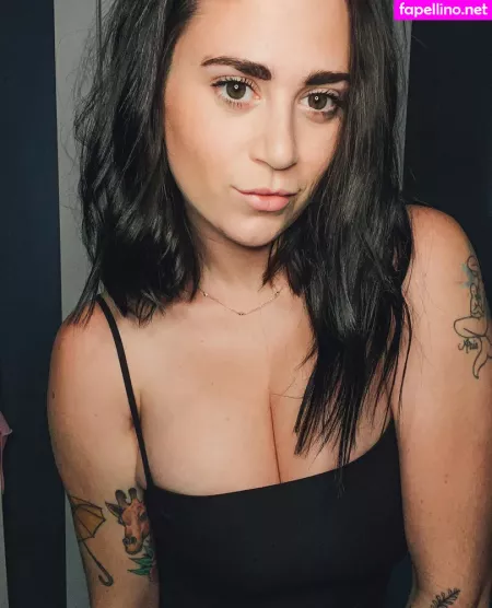 Kalenic0 OnlyFans Thumbnail #X8axGTu7A2