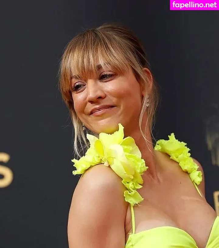 sarahtoninx9_ Nude Leaked OnlyFans Photo #5qCiRo7Pbn