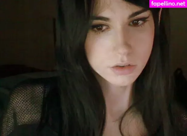 Kalindra Chan OnlyFans Thumbnail #v0jktMCoyY