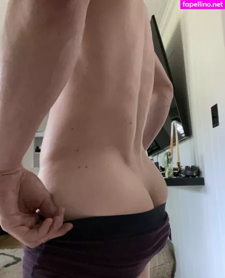 Kallen2044 OnlyFans Thumbnail #R1nJdn0fjh