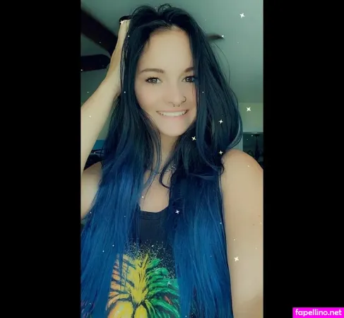 Kallie OnlyFans Thumbnail #QebqAoyq3o